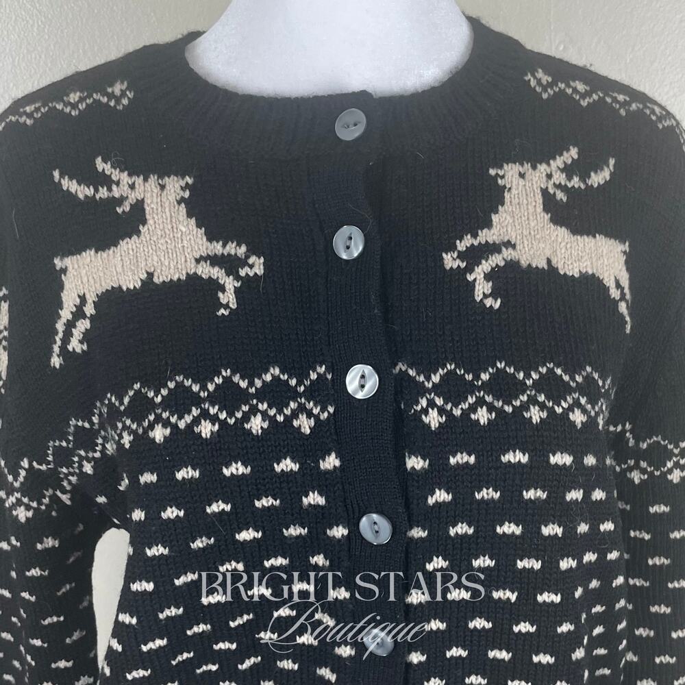 Rare Reindeer Cardigan ASO Sabrina The Teenage Witch Black Cream Vintage Holiday - Picture 8 of 11